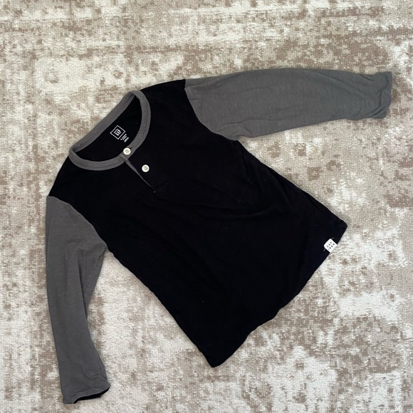 Set of Gap double-layer tees - Picture 2 of 6